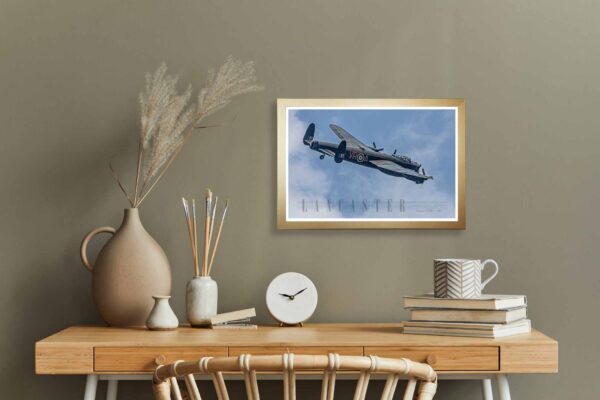 Avro Lancaster - Version 1 - Image 2